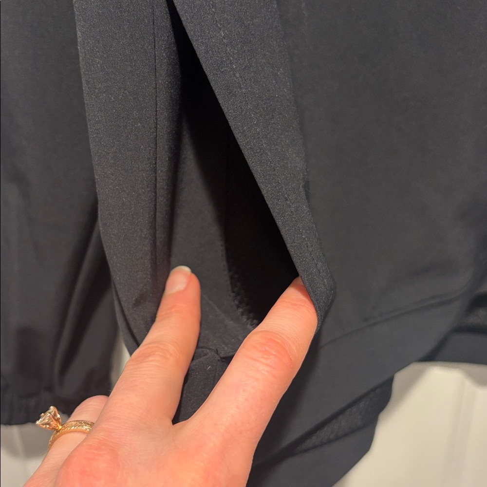 Under Armour Track Jacket - Picture 4 of 9